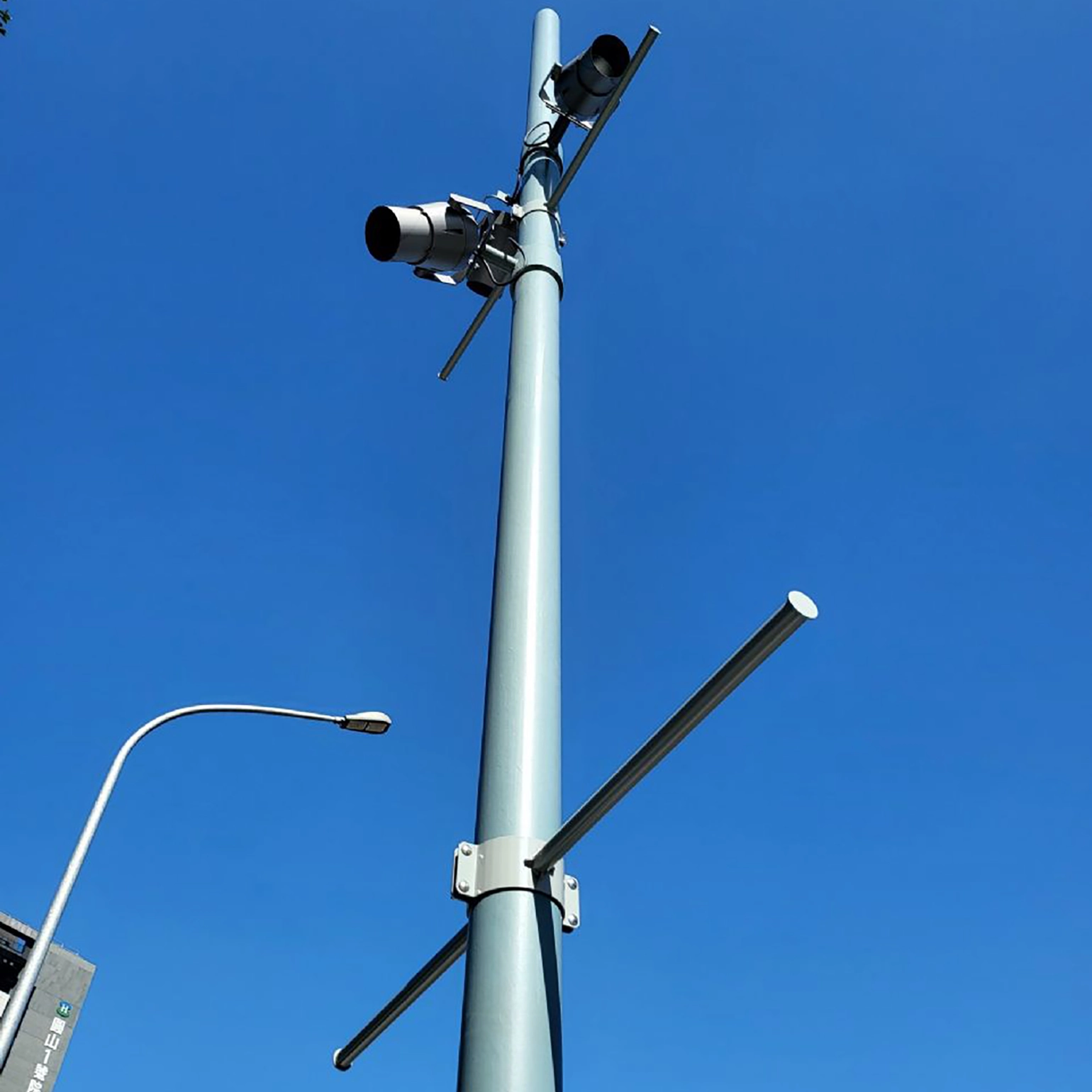 不鏽鋼烤漆路燈旗桿:圖片 2